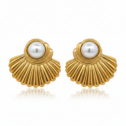 18K Yellow Gold Plated Crystal Pearl shell Stud Earrings